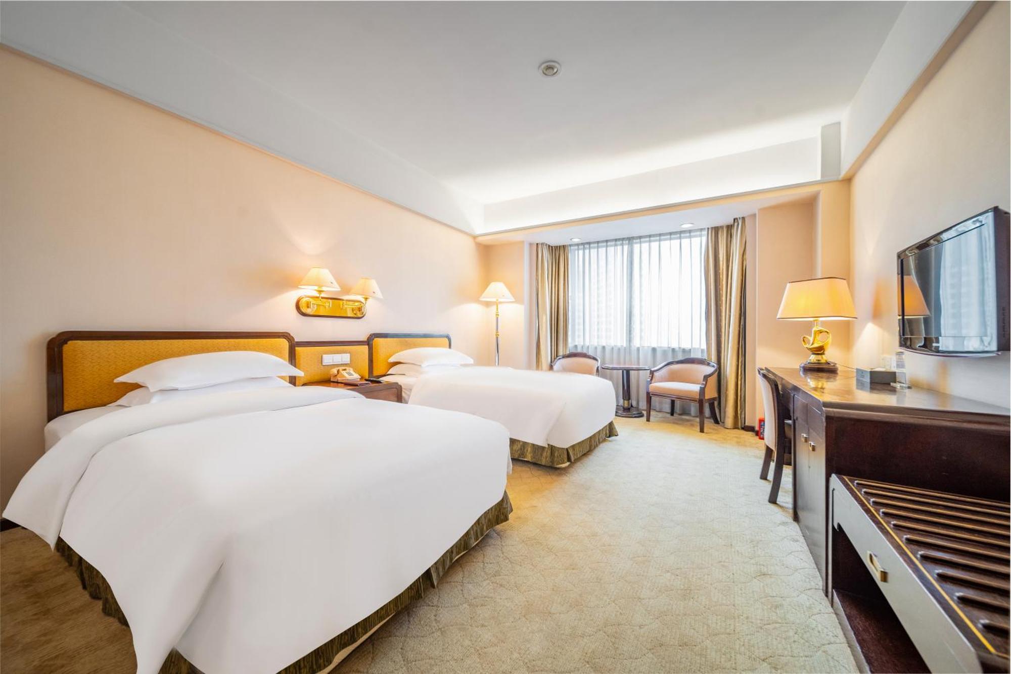 อินเตอร์เนชันแนล โฮเทล จงซาน Hotel ภายนอก รูปภาพ