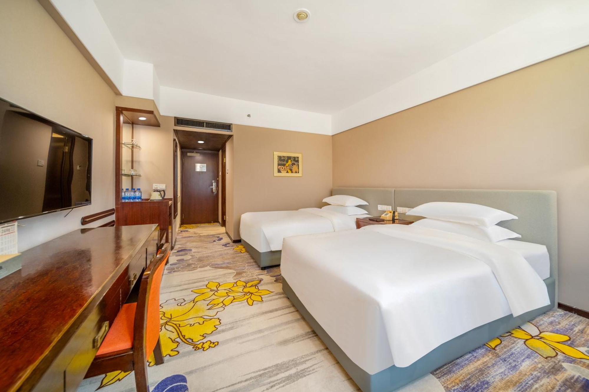 อินเตอร์เนชันแนล โฮเทล จงซาน Hotel ภายนอก รูปภาพ
