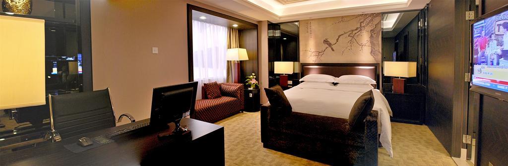 อินเตอร์เนชันแนล โฮเทล จงซาน Hotel ภายนอก รูปภาพ
