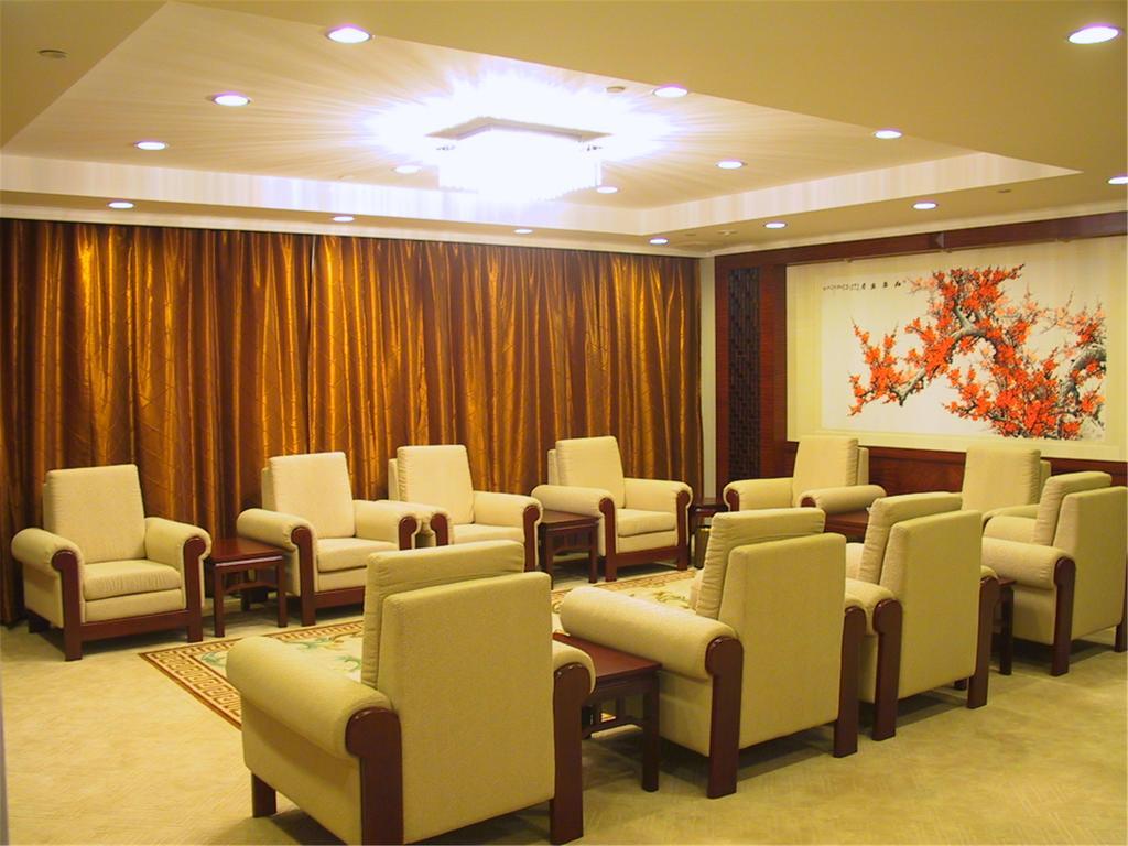 อินเตอร์เนชันแนล โฮเทล จงซาน Hotel ภายนอก รูปภาพ